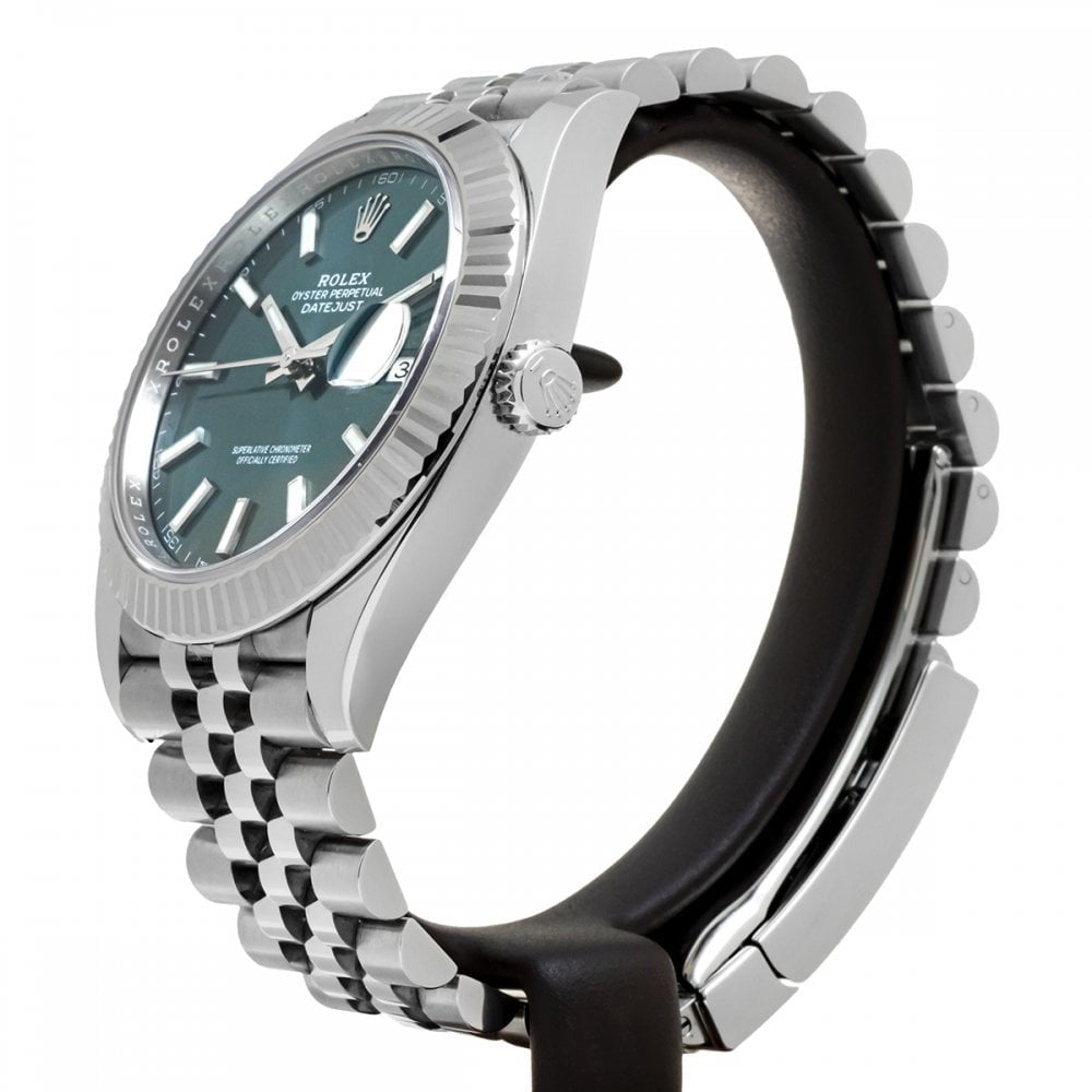Rolex Datejust 126334 – Mint Green Dial – 2025
