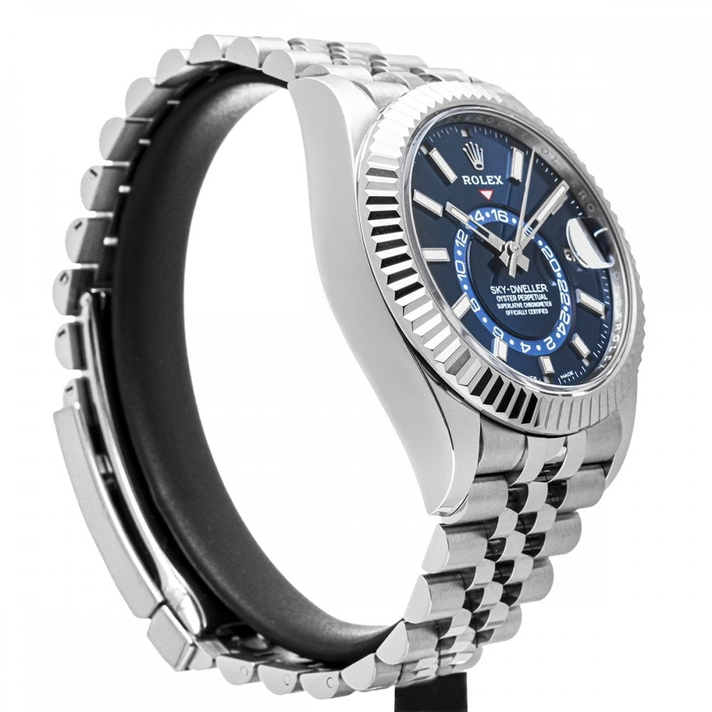 Rolex Sky-Dweller 326934 – 2022